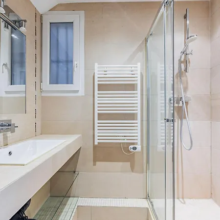 Lägenhet Premium-parc Monceau-wagram -3 Chambres-6pers