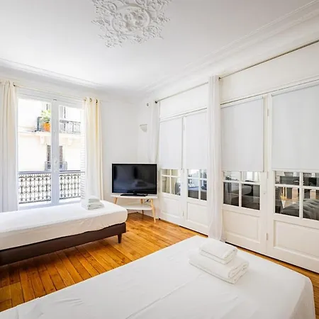 Premium-parc Monceau-wagram -3 Chambres-6pers Lägenhet Paris